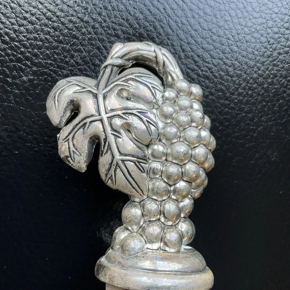 Vintage‎ Cork Bottle Stopper topper Ornate Grape Leaf beautiful MCM HTF Pewter
